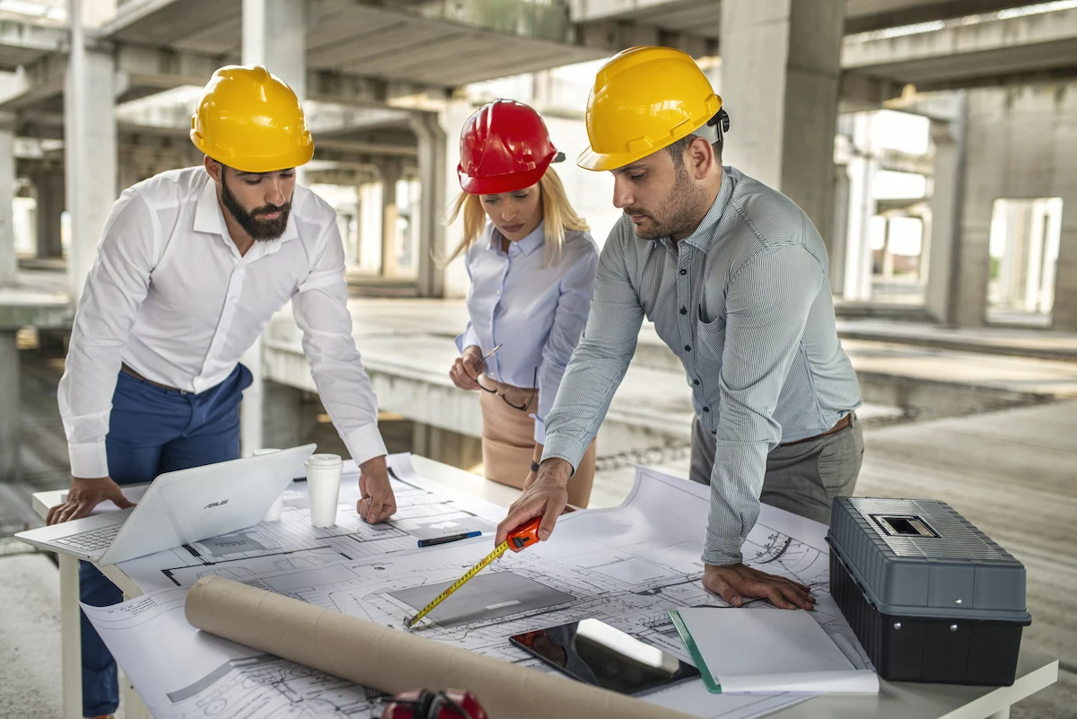 architect vs construction manager